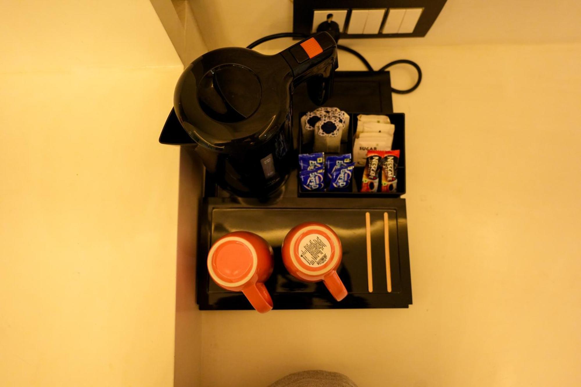Hotel Adsan Heights Gajraula エクステリア 写真